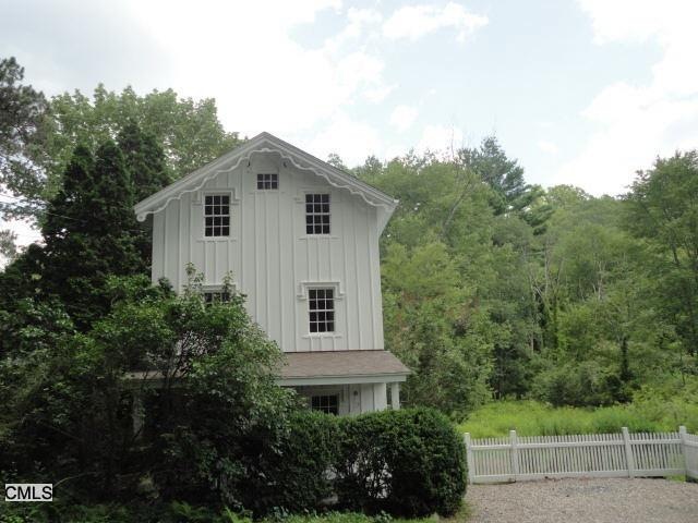 310 Valley Rd, Easton, CT 06612 - photo 1