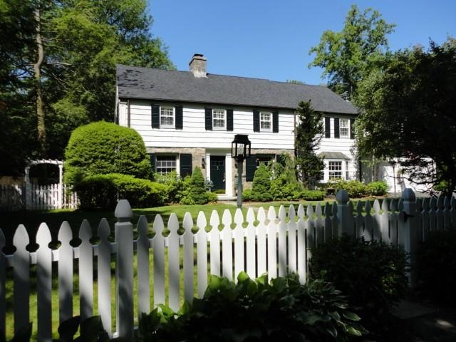 14 Colony Rd, Darien, CT 06820 - photo 1