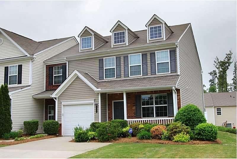 Exterior Front. Immaculate and well-maintained END