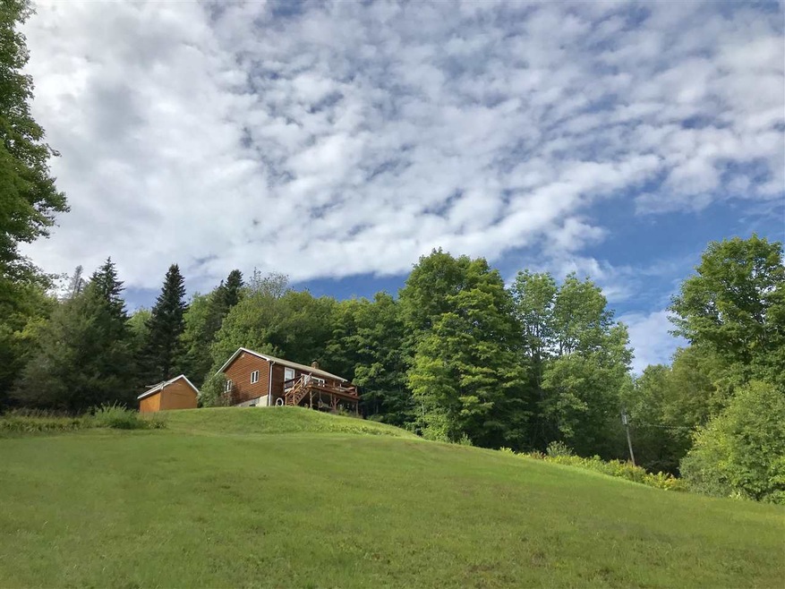 9 Town Highway 5, Readsboro, VT 05350 - photo 1