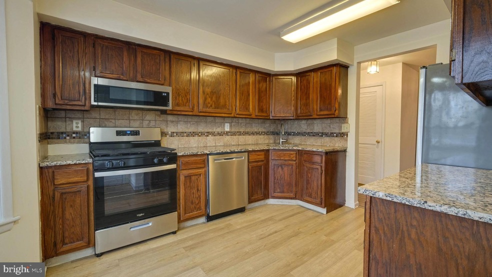 105 Claridge Ct unit 1, Princeton, NJ 08540 - photo 1