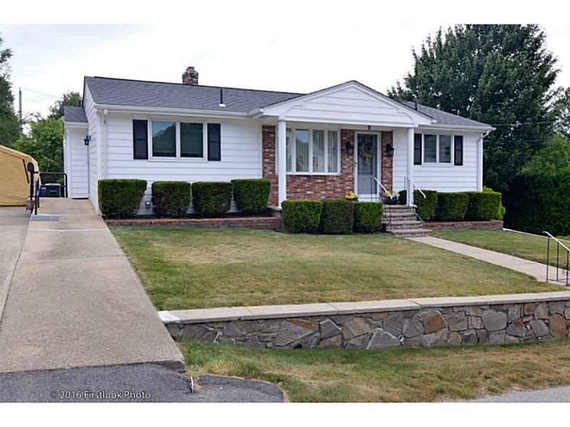 9 Brook St, West Warwick, RI 02893 - photo 1