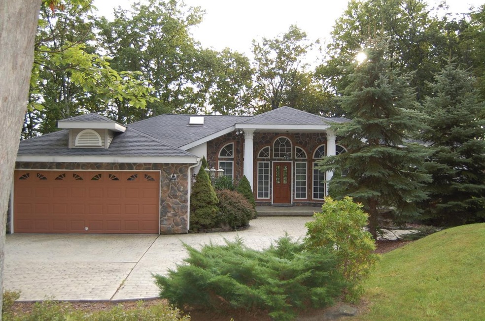 103 Corral Ln, Blooming Grove Township, PA 18428 - photo 1