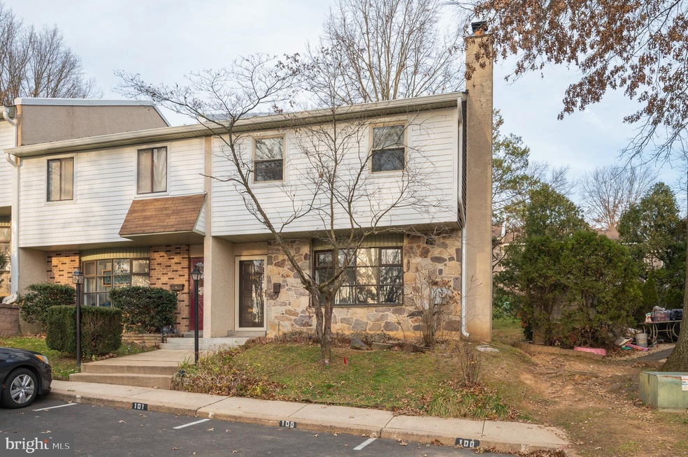 100 Woodside Cir, Dresher, PA 19025 - photo 1