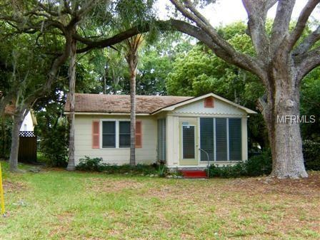 805 Pine St, Clearwater, FL 33756 - photo 1