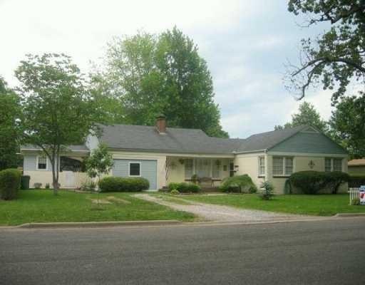 1007 N 9th St, Rogers, AR 72756 - photo 1