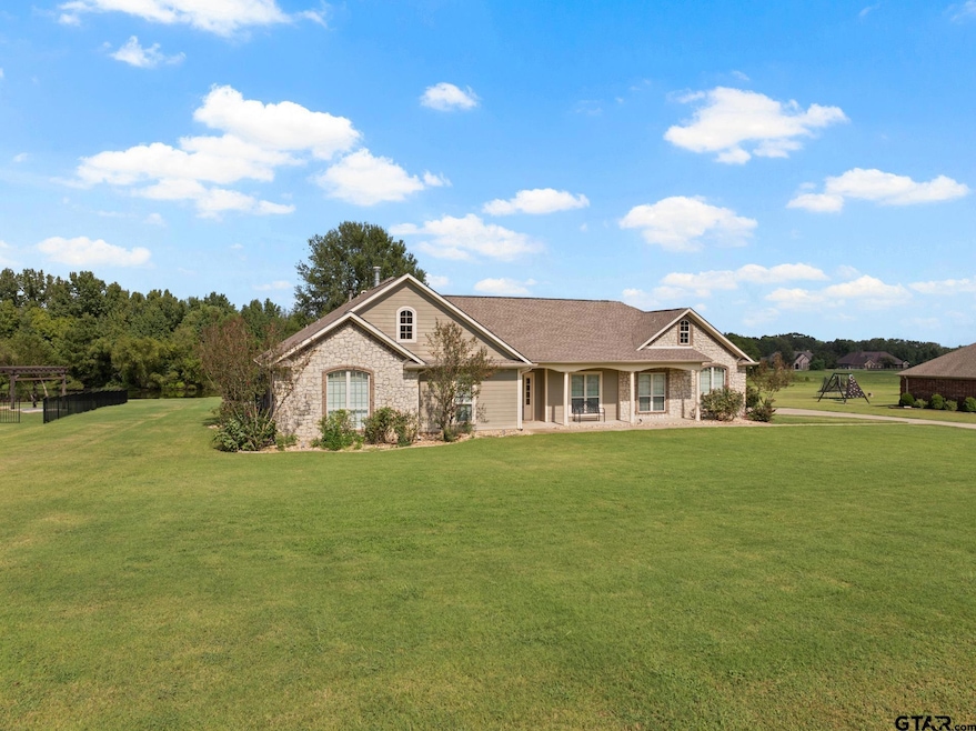 For Sale $416,000