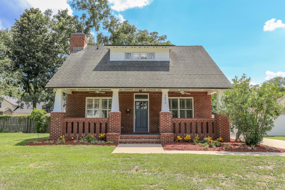 1650 Canterbury St, Jacksonville, FL 32205 - photo 1