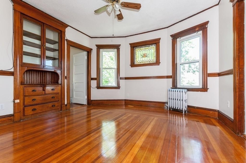 40 Barry St, Dorchester, MA 02125 - photo 1