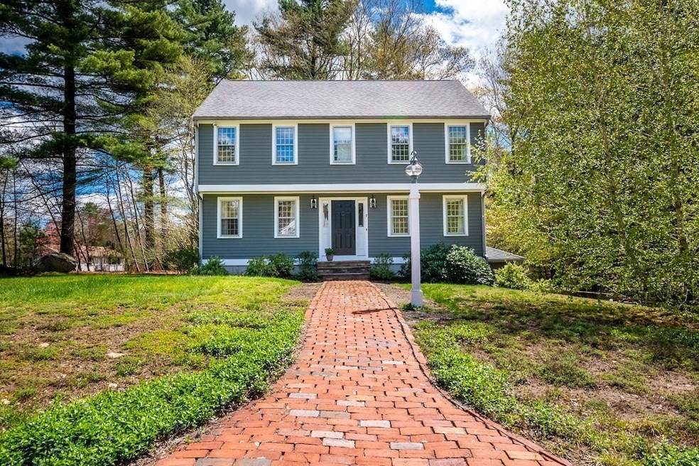 7 Thayer Dr, Hanson, MA 02341 - photo 1
