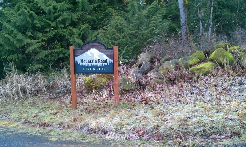 1852 Squalicum Mountain Rd, Bellingham, WA 98226 - photo 1