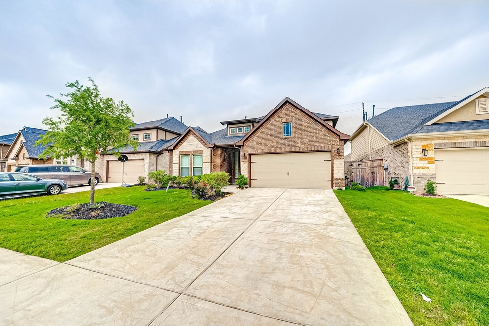 3422 Cabernet Shores Dr, Fulshear, TX 77441 - photo 1