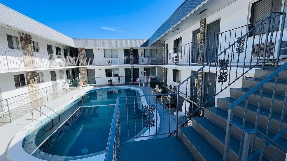 For Rent $1,595/month