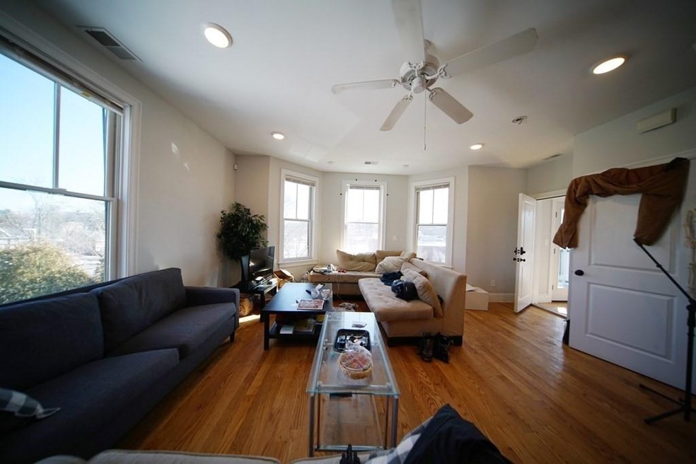 2731 Washington St unit 2, Roxbury, MA 02119 - photo 1