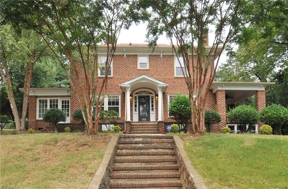 1513 Cloverdale Ave, Winston Salem, NC 27104 - photo 1