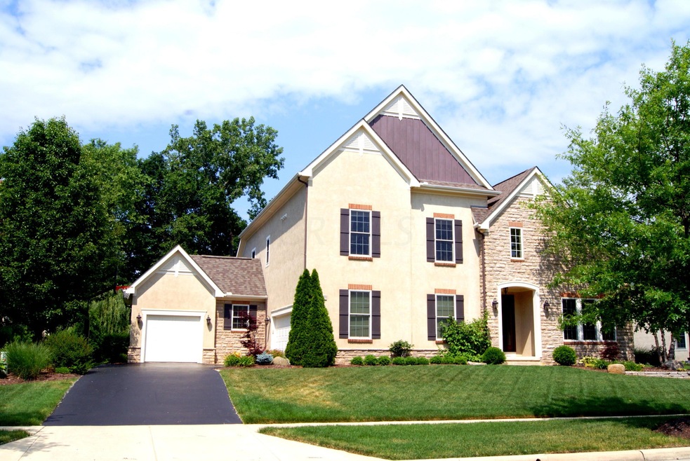 10010 Macdonald Dr, Dublin, OH 43017 - photo 1