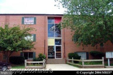 7495 Prince Charles Ct unit 1, Manassas, VA 20111 - photo 1