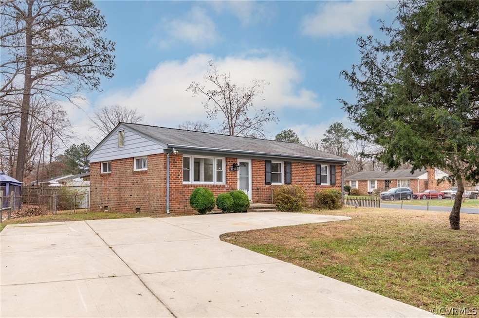 Welcome to 623 McDowell Rd! Enter into our Welcoming wide Driveway..