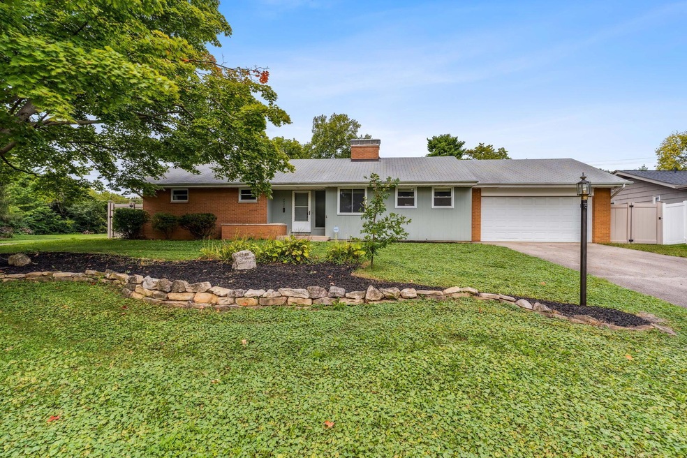 32-web-or-mls-2420-johnston-rd