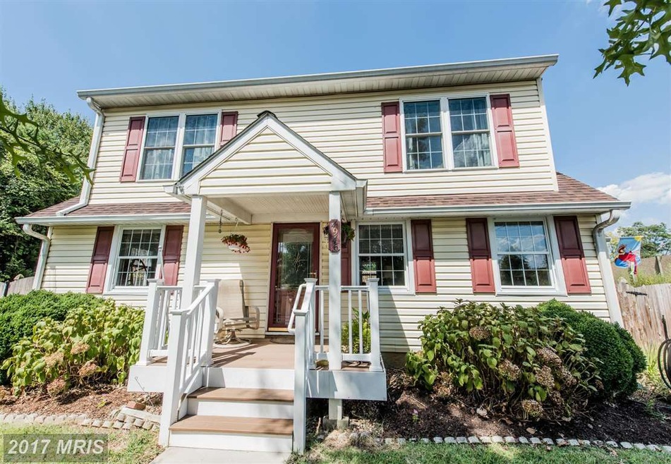 4946 Hazel Ave, Halethorpe, MD 21227 - photo 1