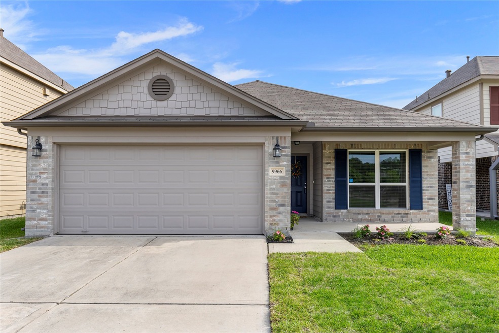 9966 Chimney Swift Ln, Conroe, TX 77385 - photo 1