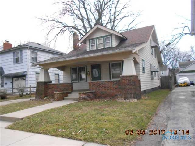 2247 Georgetown Ave, Toledo, OH 43613 - photo 1