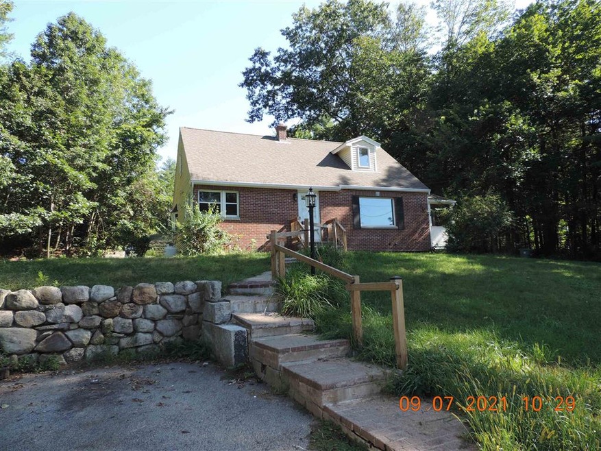 29 Auburn Rd, Hooksett, NH 03106 - photo 1