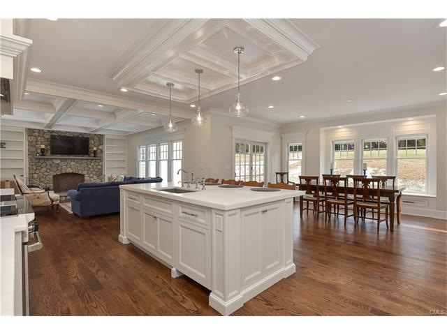 30 Thornridge Dr, Stamford, CT 06903 - photo 1