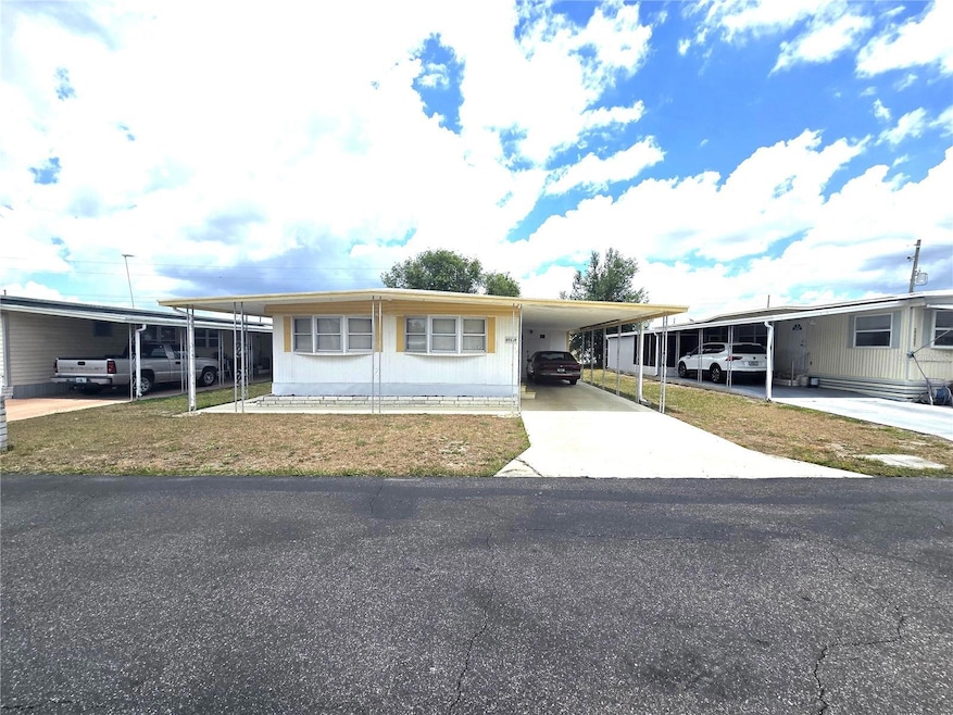 37135 Sandra Ave, Zephyrhills, FL 33542 - photo 1