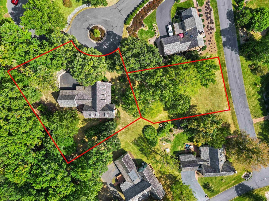 302 Candlelight Dr, Staunton, VA 24401 - photo 1