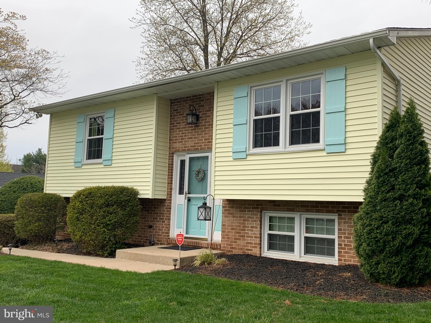 7063 Saddle Dr, Sykesville, MD 21784 - photo 1