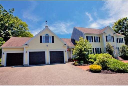 25 Squirrel Hill Ln, Hingham, MA 02043 - photo 1