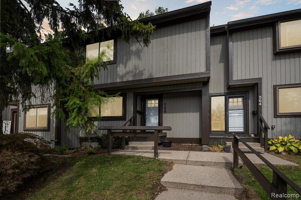 Sold $250,000 • Co-Listing Agent