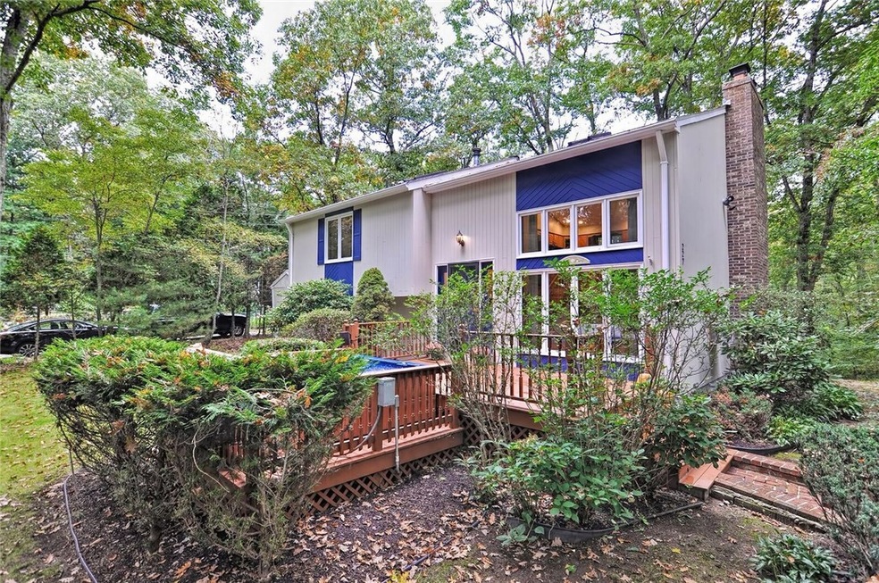 227 Richardson Rd, Coventry, RI 02816 - photo 1