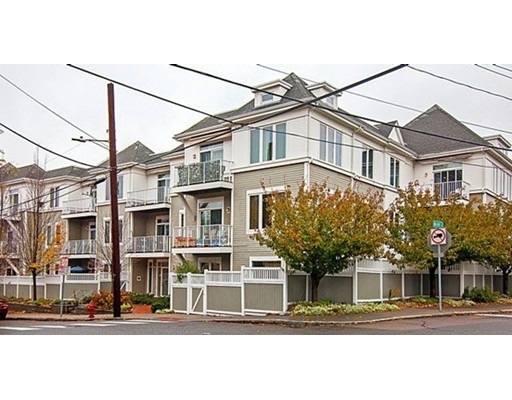 113 Richdale Ave unit 33, Cambridge, MA 02140 - photo 1