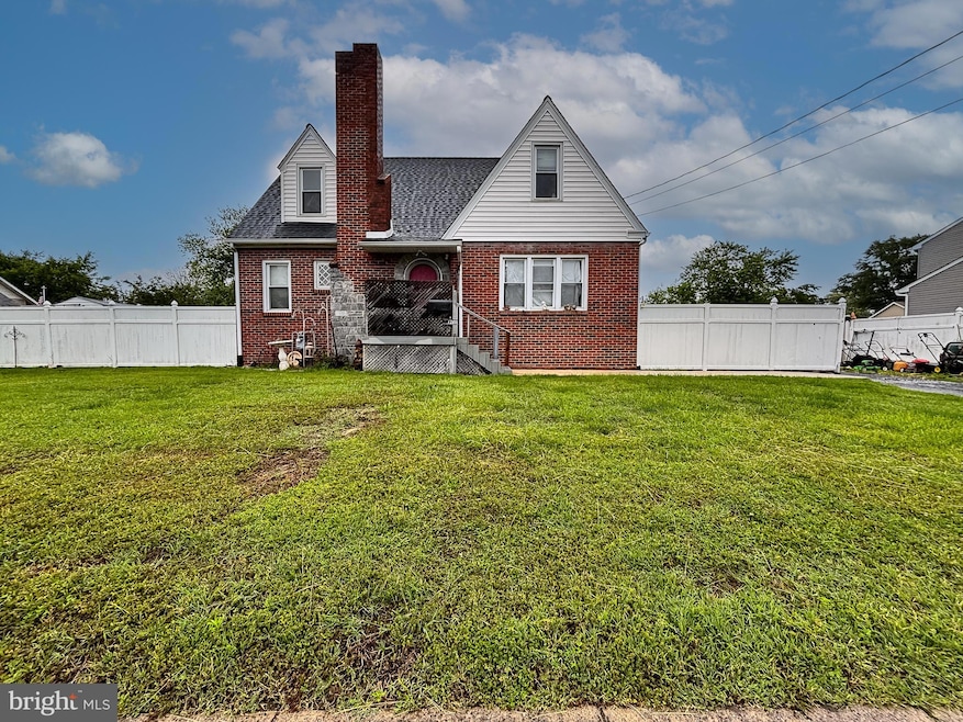 121 Lafayette Ave, Magnolia, NJ 08049 - photo 1