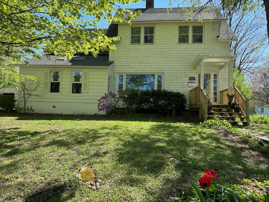 Under Contract $229,000 • Co-Listing Agent
