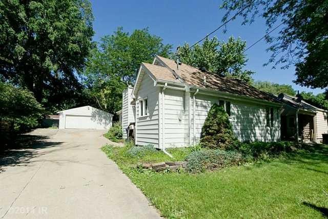 4034 55th St, Des Moines, IA 50310 - photo 1