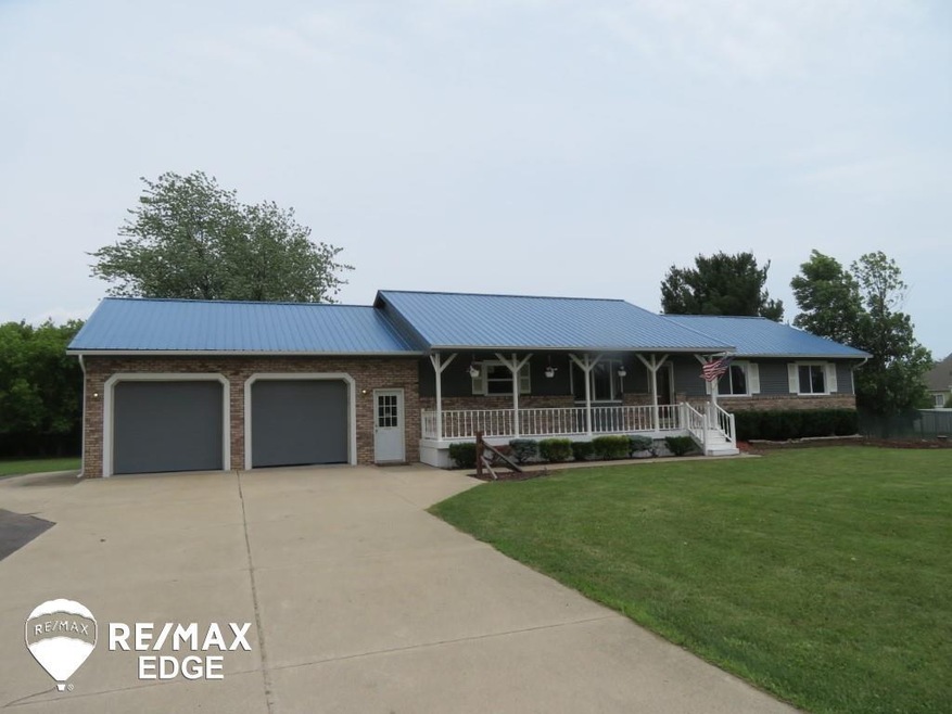 1081 S Gale Rd, Davison, MI 48423 - photo 1