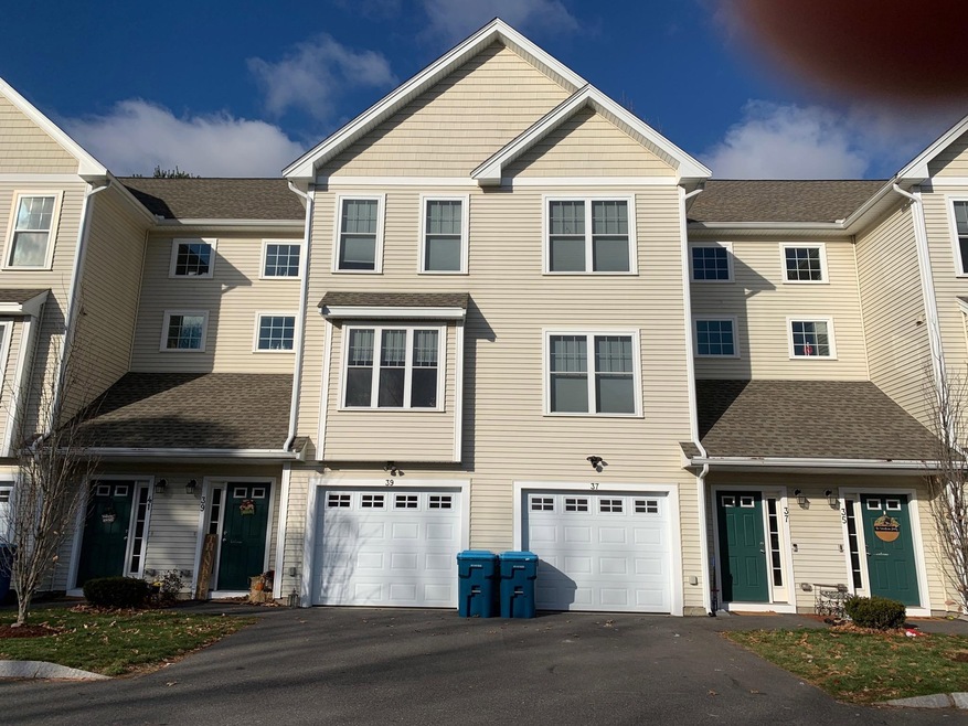 37 Bennett St, Nashua, NH 03064 - photo 1