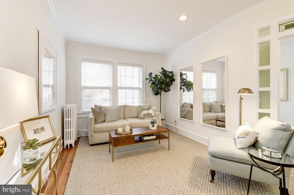 2605 O St NW unit 4, Washington, DC 20007 - photo 1