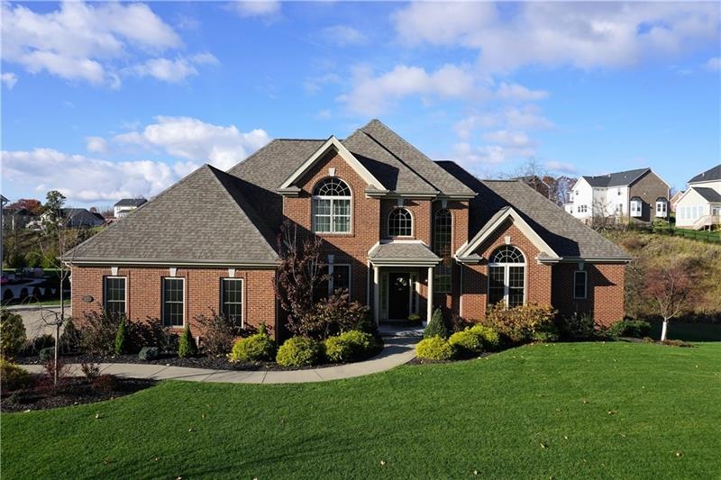 Welcome to 103 Trapp Rock, Adams Township.