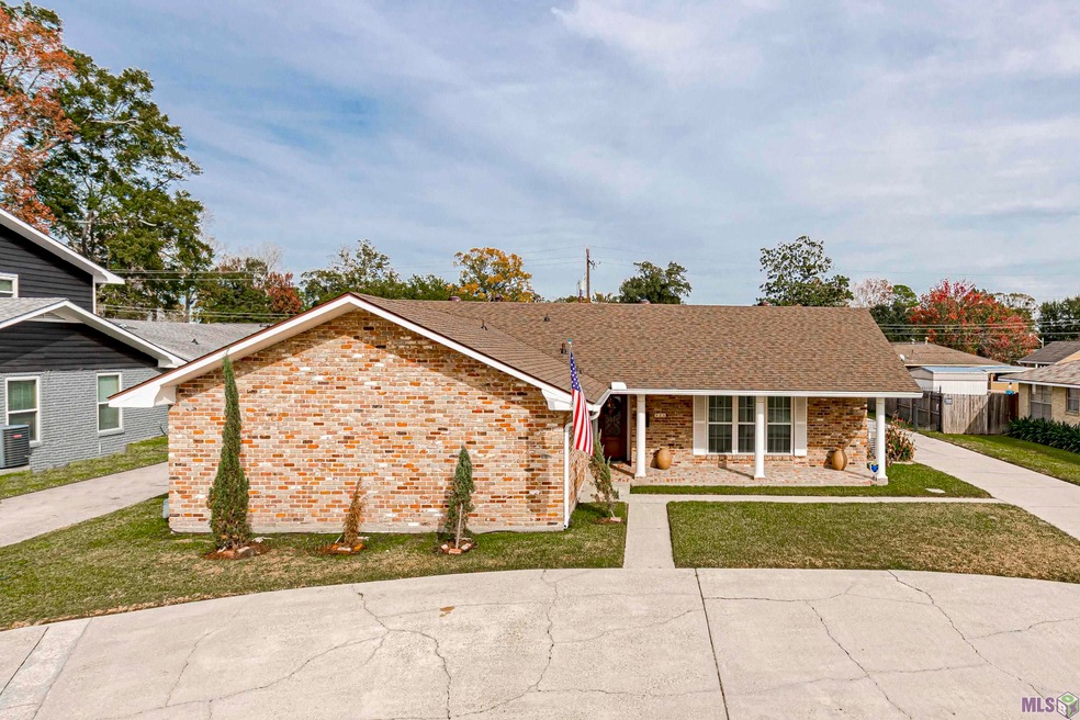 Sold • Co-Listing Agent