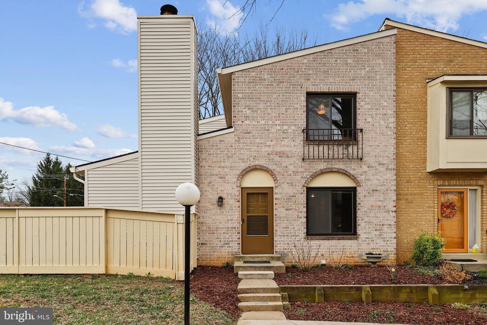 9307 Sparrow Valley Dr, Montgomery Village, MD 20886 - photo 1