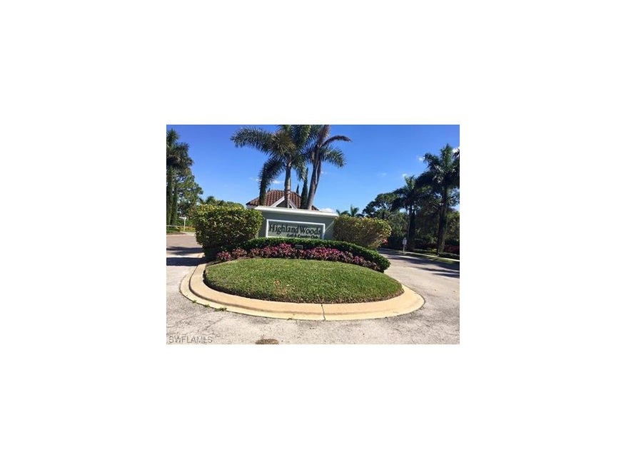 Front entrance, manned gate, very secure community