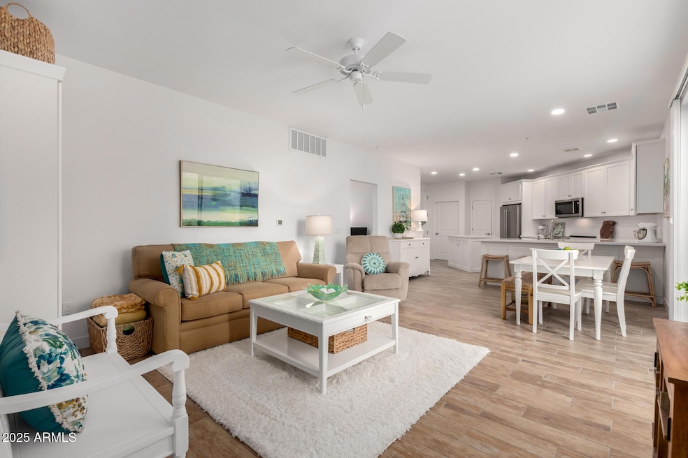 The Cays at Ocotillo unit 174, Chandler, AZ 85248 - photo 1