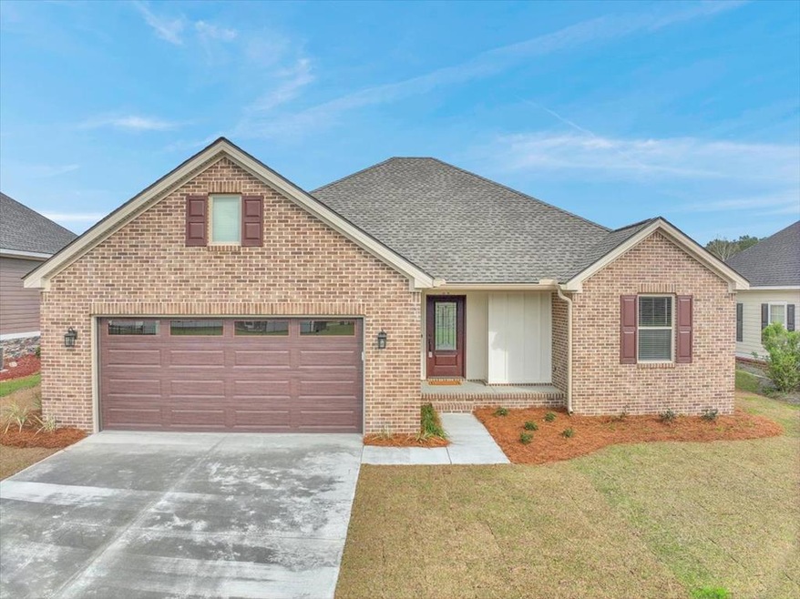 64 Packer Pride Dr SE