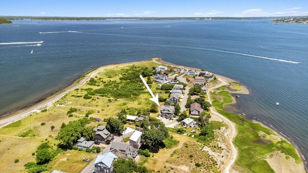 1304 Anthony Rd, Portsmouth, RI 02871 - photo 1