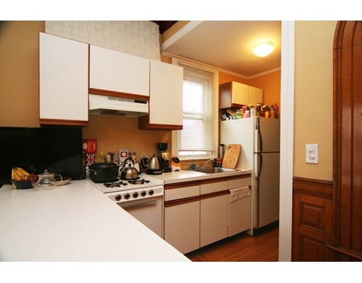 10 Summit Ave, Somerville, MA 02143 - photo 1