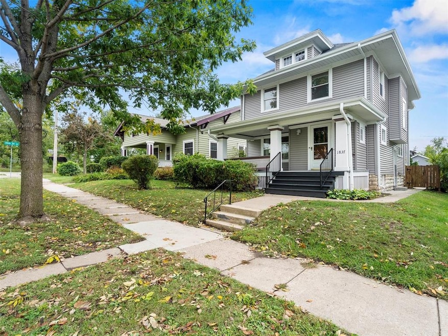 1837 7th Ave SE, Cedar Rapids, IA 52403 - photo 1